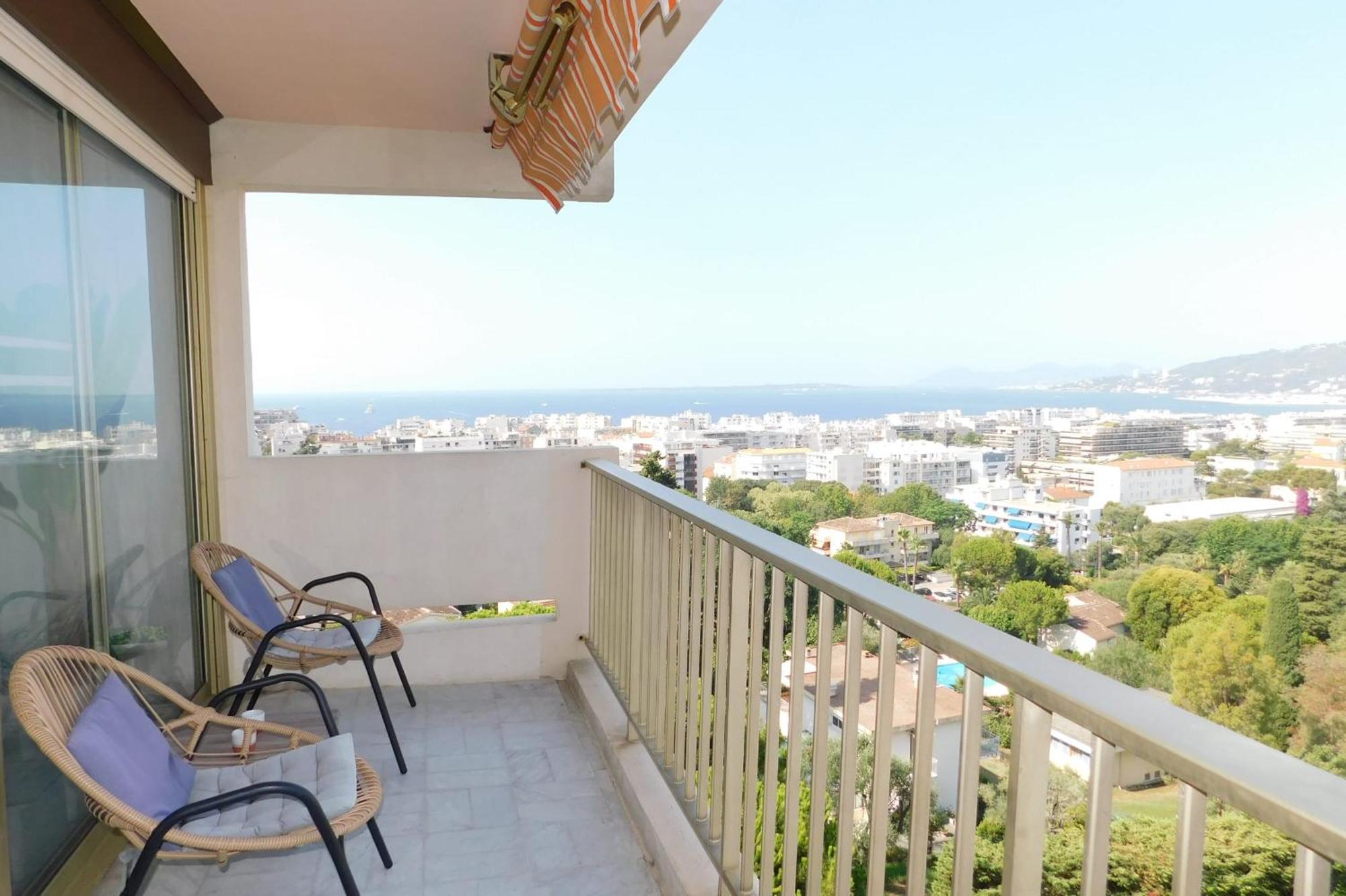 Charming T2 Eden Park With Swimming Pool Private Parking Leilighet Juan-les-Pins Eksteriør bilde