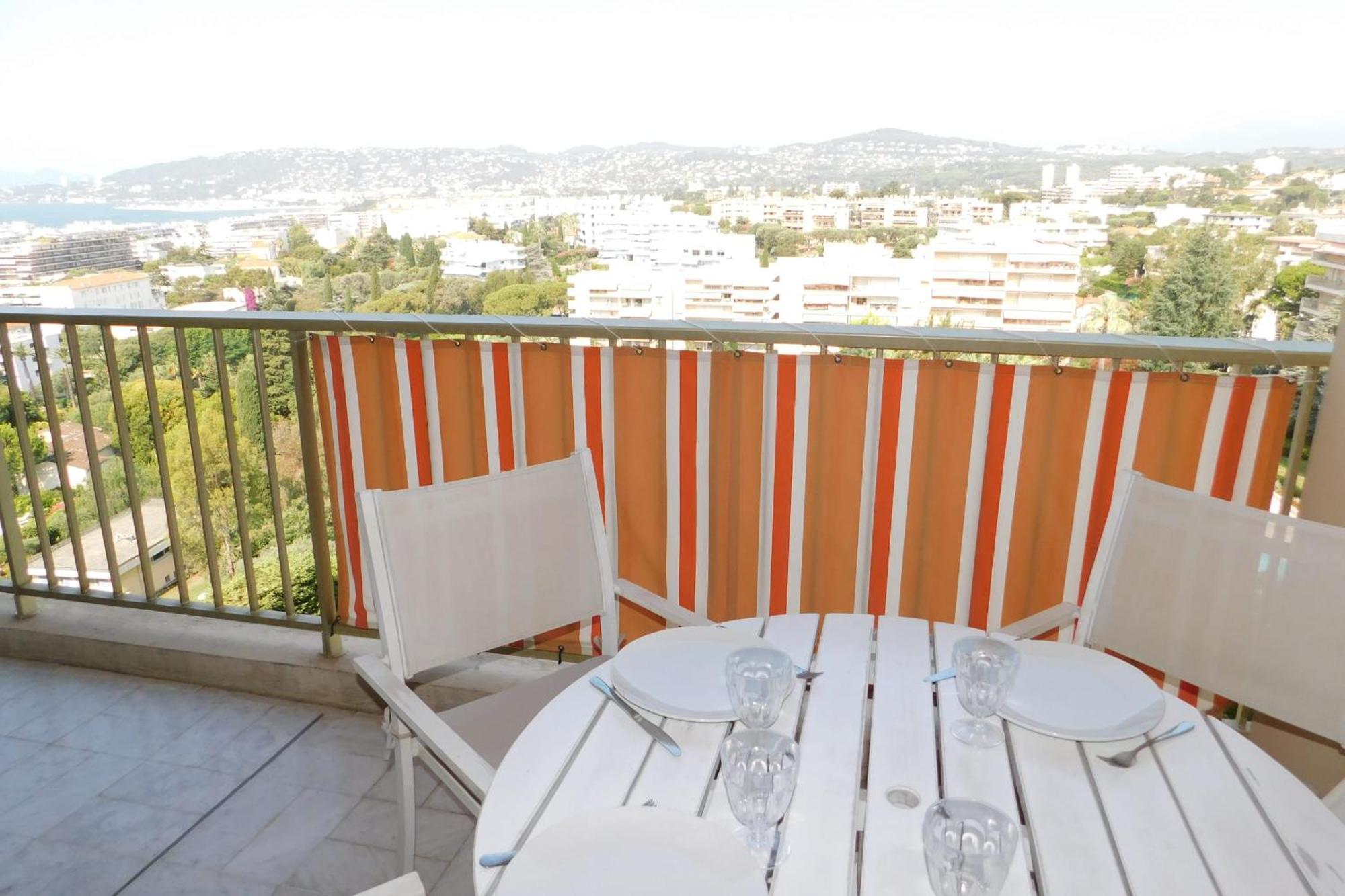 Charming T2 Eden Park With Swimming Pool Private Parking Leilighet Juan-les-Pins Eksteriør bilde