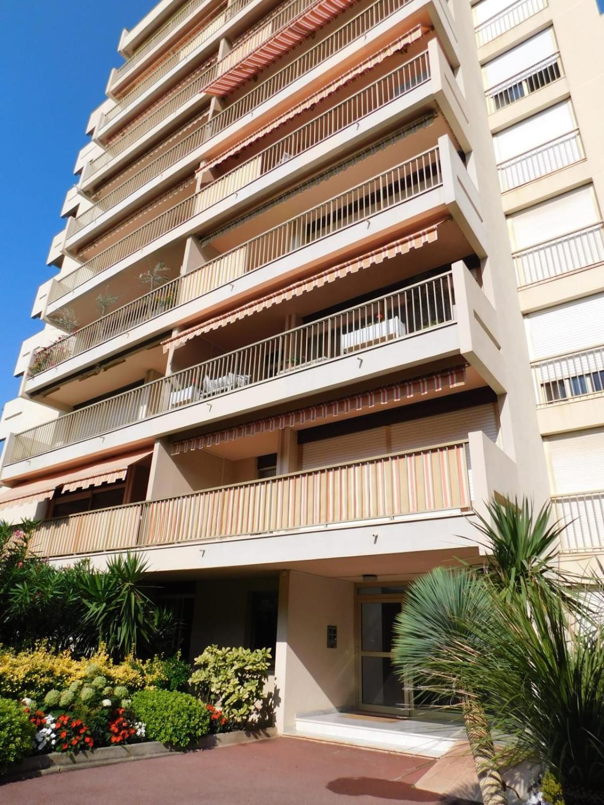 Charming T2 Eden Park With Swimming Pool Private Parking Leilighet Juan-les-Pins Eksteriør bilde