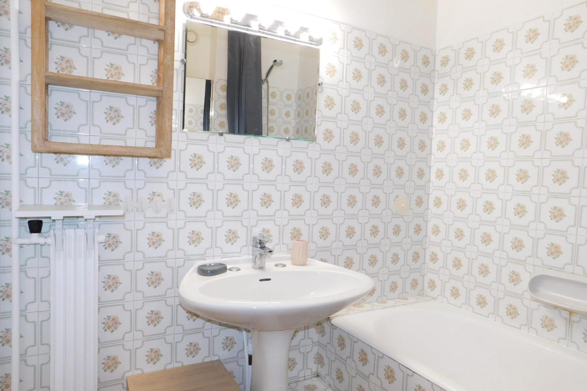 Charming T2 Eden Park With Swimming Pool Private Parking Leilighet Juan-les-Pins Eksteriør bilde